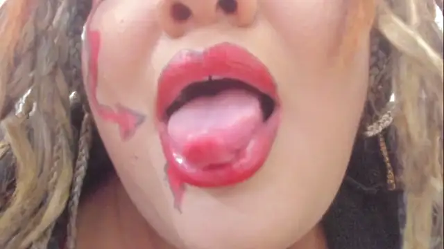 michell taylor   online show from October 20, 2025, 4:47 am