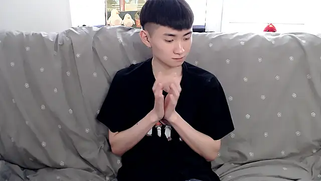 Snapshot of Miram_Yu chatting on March 16, 2025, 1:17 pm Miram Yu online show from March 16, 2025, 1:17 pm