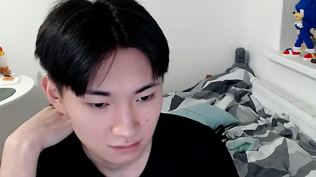 Snapshot of Miram_Yu chatting on October 13, 2025, 2:57 am Miram Yu online show from October 13, 2025, 2:57 am