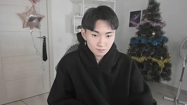 Snapshot of Miram_Yu chatting on January 5, 2025, 5:30 pm Miram Yu online show from January 5, 2025, 5:30 pm