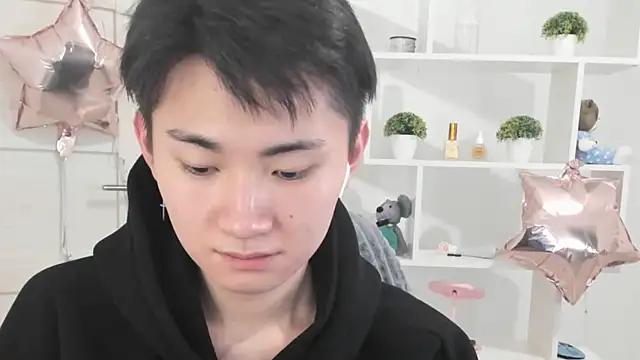 Snapshot of Miram_Yu chatting on December 10, 2024, 9:11 pm Miram Yu online show from December 10, 2024, 9:11 pm