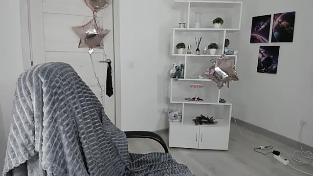 Snapshot of Miram_Yu chatting on February 8, 2025, 9:36 pm Miram Yu online show from February 8, 2025, 9:36 pm