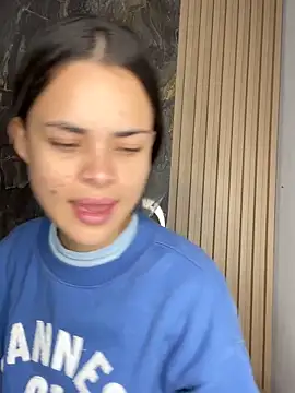 Snapshot of HannaRhodes chatting on October 1, 2025, 1:15 pm HannaRhodes online show from October 1, 2025, 1:15 pm