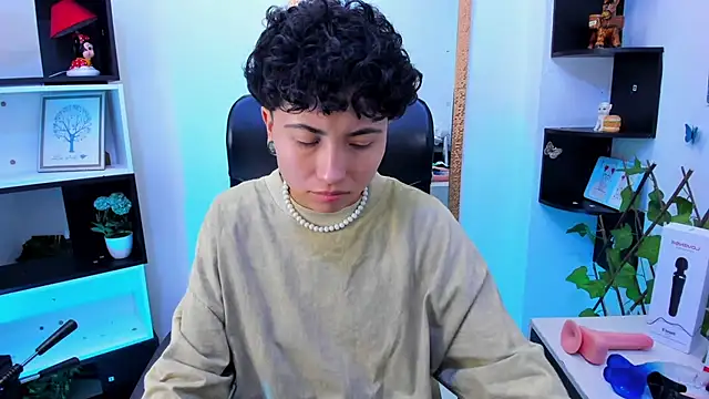 Im Mathias online show from November 22, 2025, 1:48 am