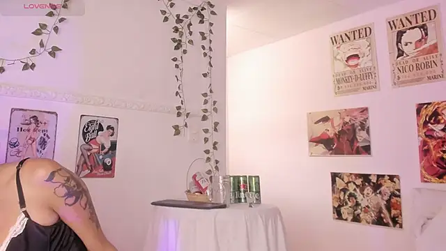 Snapshot of Luna-Chann chatting on September 22, 2025, 9:10 pm Luna-Chann online show from September 22, 2025, 9:10 pm