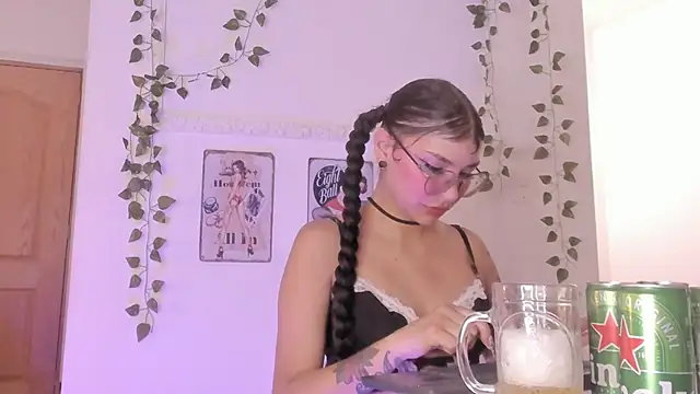 Snapshot of Luna-Chann chatting on September 23, 2025, 9:00 pm Luna-Chann online show from September 23, 2025, 9:00 pm