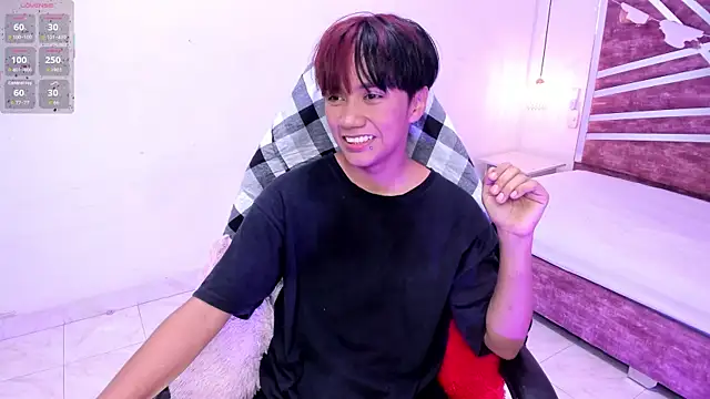 Snapshot of Eriol_ chatting on September 29, 2025, 8:03 pm Eriol  online show from September 29, 2025, 8:03 pm