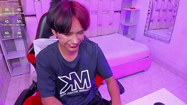 Snapshot of Eriol_ chatting on October 22, 2025, 12:26 pm Eriol  online show from October 22, 2025, 12:26 pm