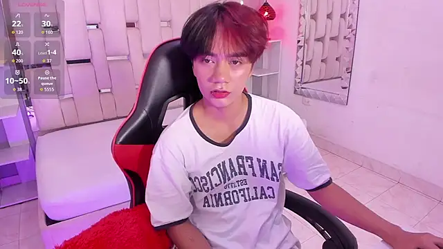 Snapshot of Eriol_ chatting on October 30, 2025, 12:03 pm Eriol  online show from October 30, 2025, 12:03 pm