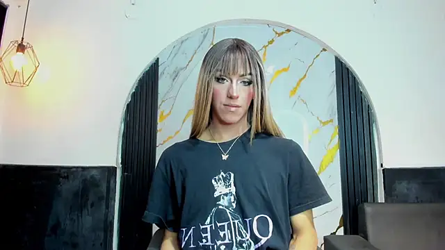 Snapshot of Isabella_stanford2 chatting on October 7, 2025, 6:58 am Isabella stanford2 online show from October 7, 2025, 6:58 am