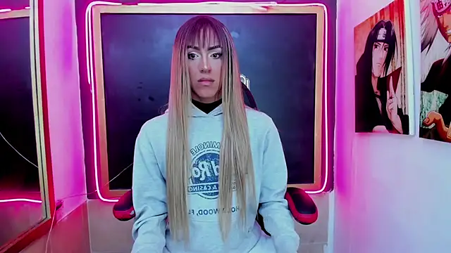 Snapshot of Isabella_stanford2 chatting on October 12, 2025, 2:18 pm Isabella stanford2 online show from October 12, 2025, 2:18 pm