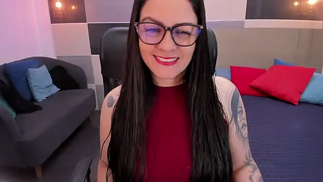 Zara Jackson online show from December 2, 2025, 8:49 am