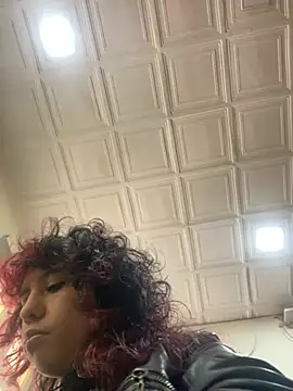 Sweet Chaos online show from April 6, 2026, 5:36 pm