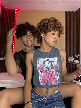 Snapshot of DandyWolf_ chatting on January 29, 2025, 9:50 pm DandyWolf online show from January 29, 2025, 9:50 pm