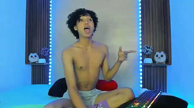 Snapshot of DandyWolf_ chatting on December 24, 2024, 1:59 am DandyWolf online show from December 24, 2024, 1:59 am