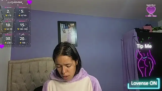 stephania t online show from July 6, 2026, 2:35 pm