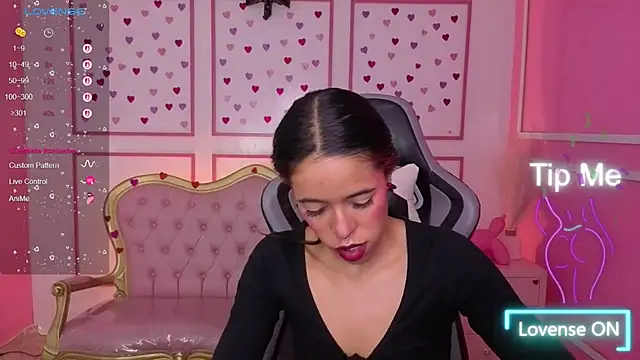 Snapshot of stephania_t chatting on November 23, 2025, 12:37 pm stephania t online show from November 23, 2025, 12:37 pm