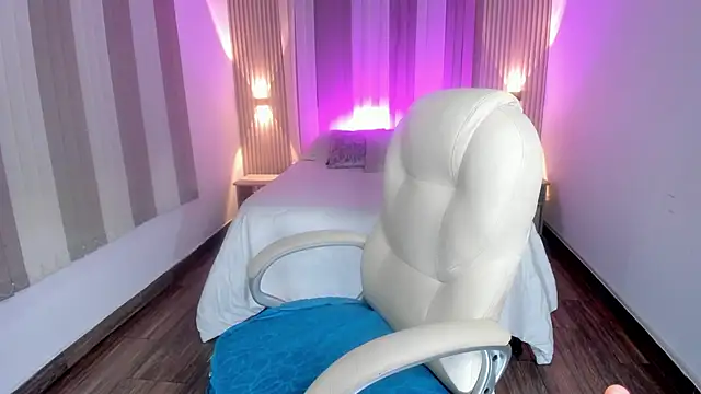 Snapshot of Kiim_Jonness chatting on March 4, 2025, 6:58 am Kiim Jonness online show from March 4, 2025, 6:58 am