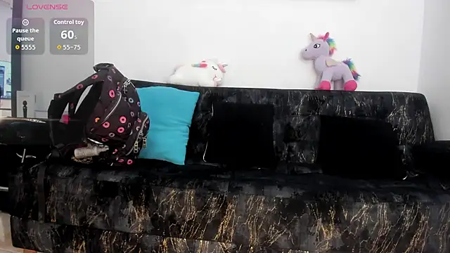 Snapshot of Alba_Grey chatting on October 9, 2025, 8:53 pm Alba Grey online show from October 9, 2025, 8:53 pm