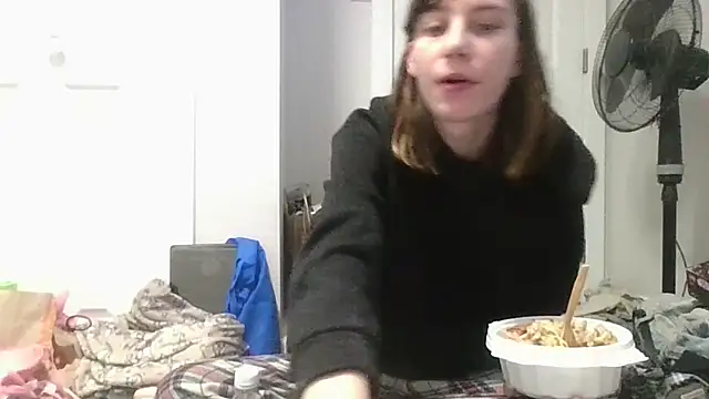 Snapshot of TheSexiest2025 chatting on February 27, 2025, 6:20 pm TheSexiest2025 online show from February 27, 2025, 6:20 pm