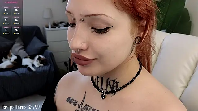 Snapshot of violetviolator chatting on March 20, 2025, 6:08 am violetviolator online show from March 20, 2025, 6:08 am