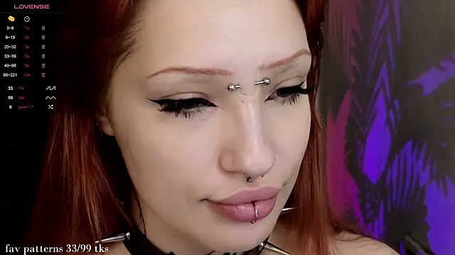 Snapshot of violetviolator chatting on January 18, 2025, 7:07 am violetviolator online show from January 18, 2025, 7:07 am