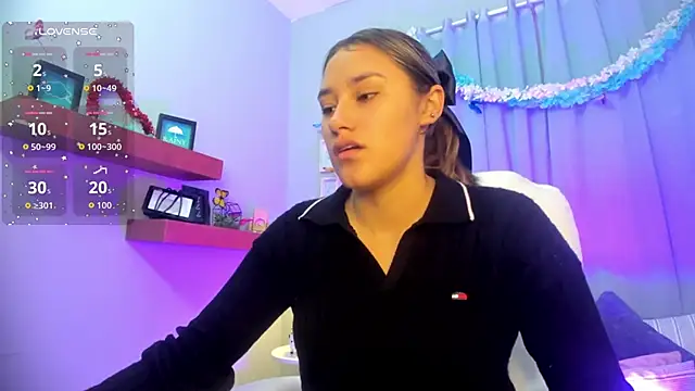  Sophie  miller online show from March 30, 2026, 3:57 pm