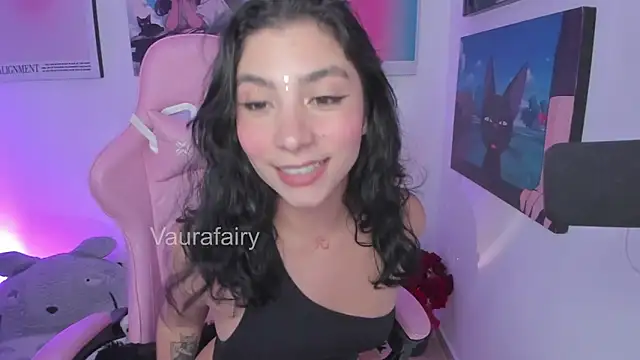 vaura  online show from November 12, 2025, 2:59 am