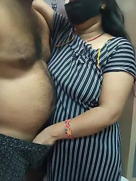 Snapshot of Manjudear chatting on June 23, 2026, 5:55 pm Manjudear online show from June 23, 2026, 5:55 pm
