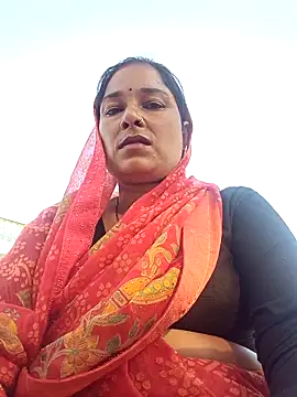 Diya  Baby online show from September 26, 2025, 11:39 am