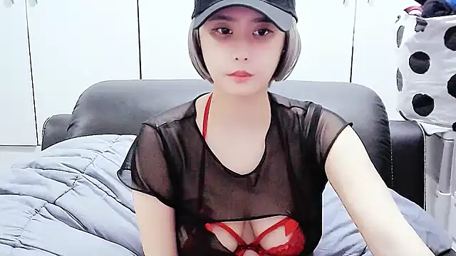 yourz tw online show from December 4, 2025, 3:11 pm