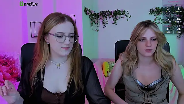 luna berryy online show from June 22, 2026, 7:11 pm