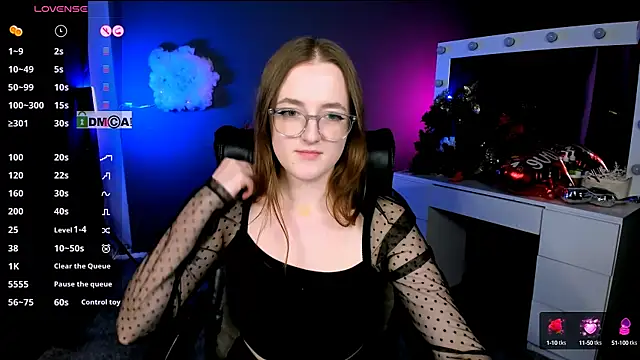 Snapshot of luna_berryy chatting on February 17, 2025, 11:11 pm luna berryy online show from February 17, 2025, 11:11 pm