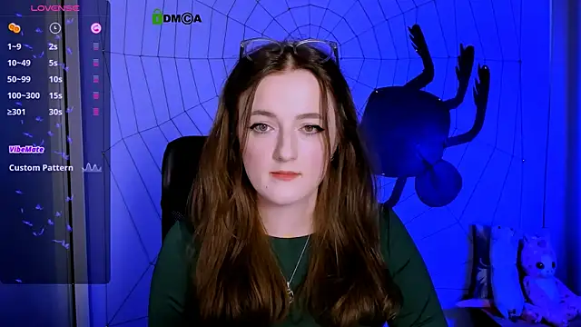 Snapshot of luna_berryy chatting on October 29, 2025, 8:41 pm luna berryy online show from October 29, 2025, 8:41 pm