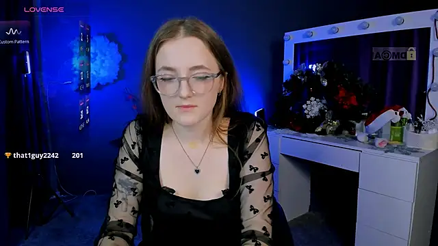 Snapshot of luna_berryy chatting on January 10, 2025, 8:59 pm luna berryy online show from January 10, 2025, 8:59 pm