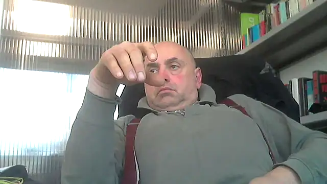 pantomax online show from February 7, 2025, 12:39 pm