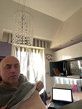 pantomax online show from February 5, 2025, 3:31 pm
