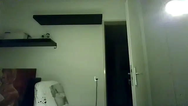 Snapshot of alpha-hunk chatting on October 14, 2025, 6:41 pm alpha-hunk online show from October 14, 2025, 6:41 pm