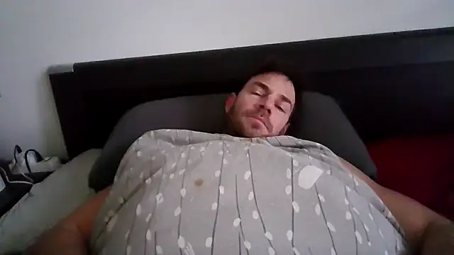 Snapshot of alpha-hunk chatting on December 17, 2025, 9:14 am alpha-hunk online show from December 17, 2025, 9:14 am