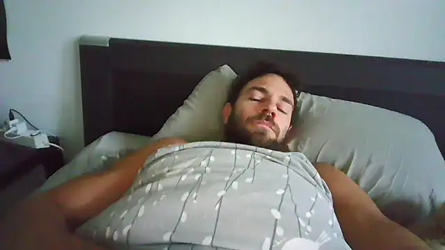 Snapshot of alpha-hunk chatting on October 6, 2025, 7:09 am alpha-hunk online show from October 6, 2025, 7:09 am