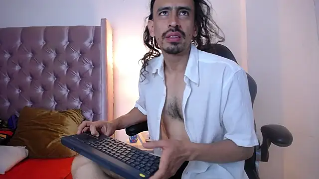 Sr Magnus  online show from October 11, 2025, 7:09 am