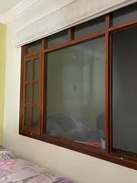 Snapshot of aurora_divine chatting on September 28, 2025, 11:44 pm aurora divine online show from September 28, 2025, 11:44 pm