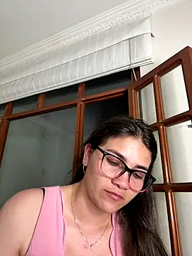 Snapshot of aurora_divine chatting on October 27, 2025, 11:05 pm aurora divine online show from October 27, 2025, 11:05 pm