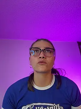 aurora divine online show from March 14, 2026, 10:05 pm