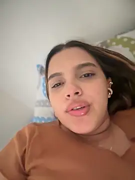 Snapshot of vivicolibri chatting on September 30, 2025, 7:53 pm vivicolibri online show from September 30, 2025, 7:53 pm