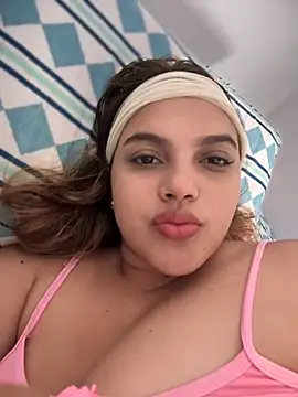 Snapshot of vivicolibri chatting on September 19, 2025, 3:05 pm vivicolibri online show from September 19, 2025, 3:05 pm