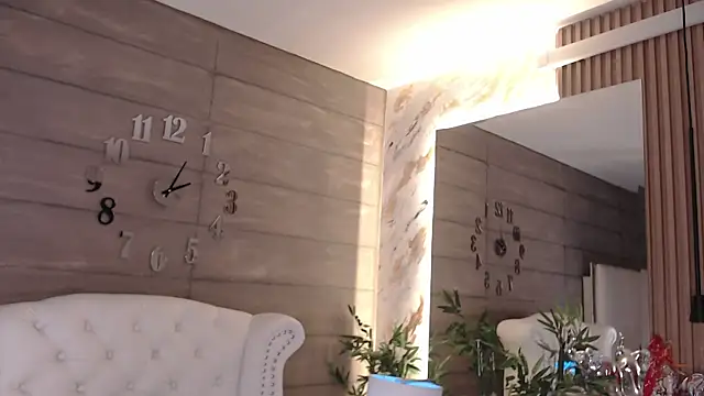 Snapshot of MadyJackson chatting on March 5, 2025, 8:00 pm MadyJackson online show from March 5, 2025, 8:00 pm