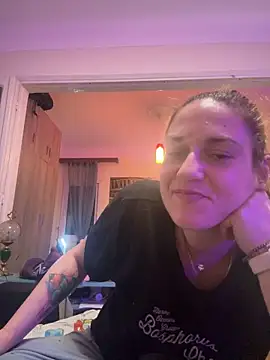  linarose online show from December 16, 2024, 10:45 pm