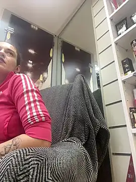  linarose online show from December 15, 2024, 7:31 pm