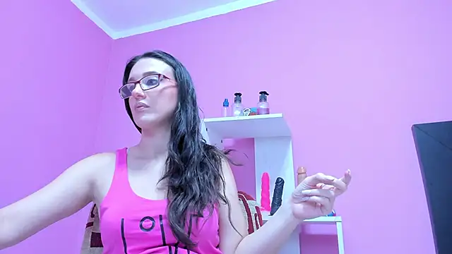 Snapshot of LolaBoobs chatting on March 6, 2025, 4:30 am LolaBoobs online show from March 6, 2025, 4:30 am